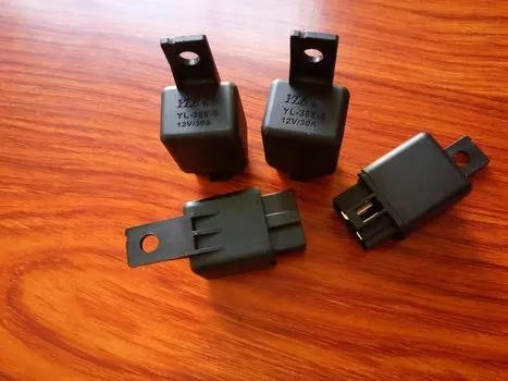 Автомобильное реле YL-388-S 12В/30A