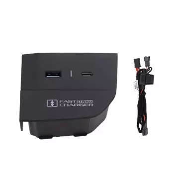 Автомобильное зарядное устройство 27 Вт с USB-портом для BMW G42 G20 G21 G22 G23 G26 G28 I3 I4 M2 M3 M4