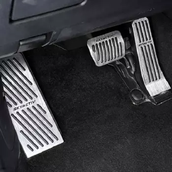 Автомобильные накладки на педаль акселератора без сверления для Mazda 3 BP CX30 CX50 CX60 MX30 2019 2020 2021 2022 2023 2024, аксессуары