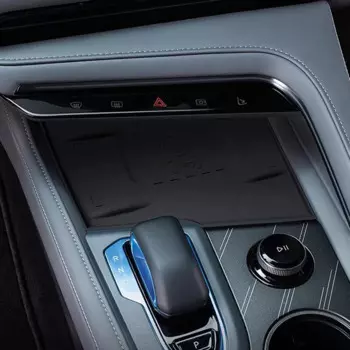 Автомобильный центр управления, беспроводная зарядка, силиконовая панель, силиконовый противоскользящий коврик для Zeekr 001, аксессуары для интерьера 2024 2025