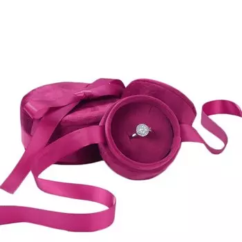 Бархатная подарочная коробка для украшений TREACHI