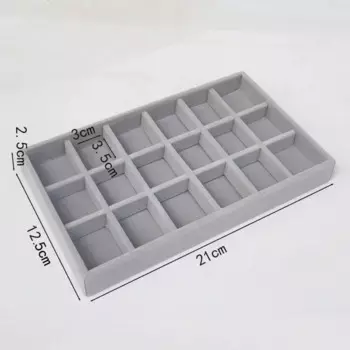 Бархатная шкатулка для украшений