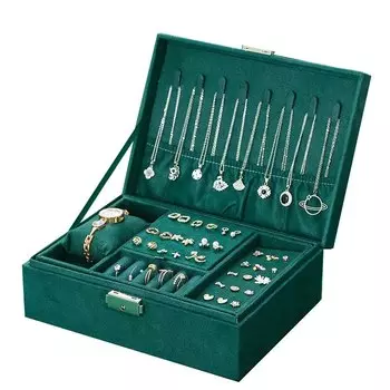 Бархатная шкатулка для украшений