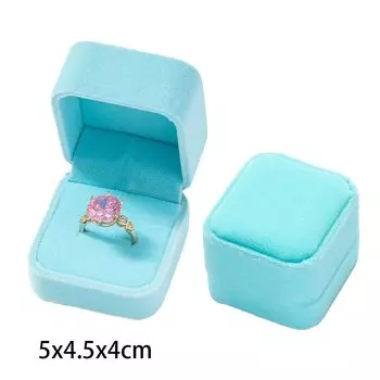 Бархатные шкатулки для украшений