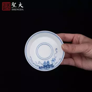 Белки из винограда и рядом с старинными мастерами, чашка ручной росписи, керамическая зернистая лампа, чашка Цзиндэчжэнь, все предметы для рук