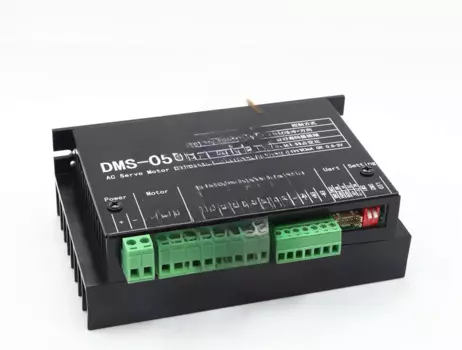 Бесщеточный драйвер серводвигателя постоянного тока 20V-50V поддерживает 485 управление.