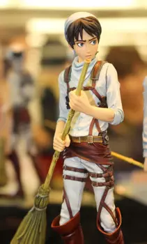 Без коробки 17 см японская аниме фигурка Эрен Йегер фигурка детские игрушки Коллекционная модель игрушки