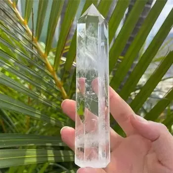 Большая прозрачная кварцевая башня