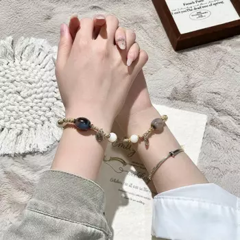 Браслет из бусин в тибетском этническом стиле