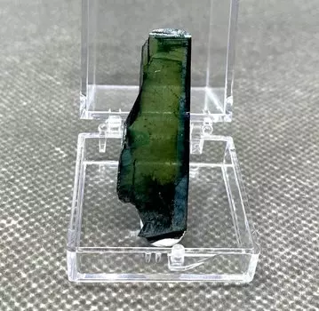 Бразильский вивианит (синяя железная земля), кристалл, QIANCHUAN