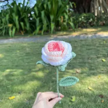 Букет из вязаных роз из хлопка