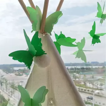 Бумажная гирлянда-бабочка