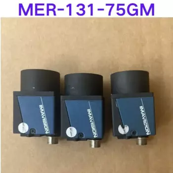 Бывшая в употреблении промышленная камера, фотография