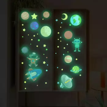 Светящиеся наклейки на стену "Космические инопланетяне" HonC