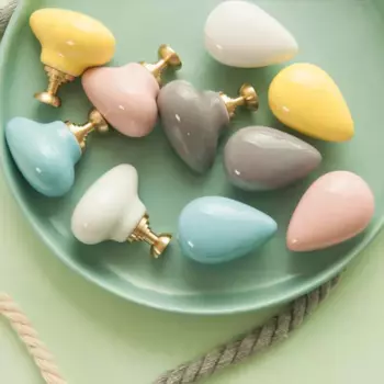 Керамические крючки для одежды