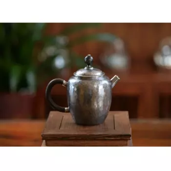 Чайник из серебра 999 пробы в стиле ретро, 180 мл