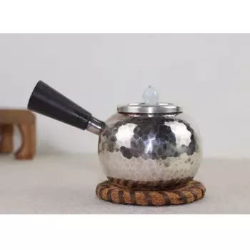 Чайник из серебра 999 пробы в стиле ретро, 200 мл