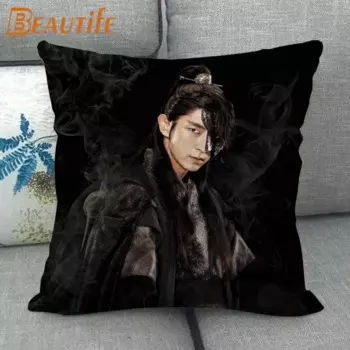 Чехол для подушки LEE JOON GI из хлопка и льна