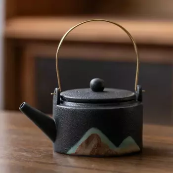 Черный фарфоровый чайник PGY