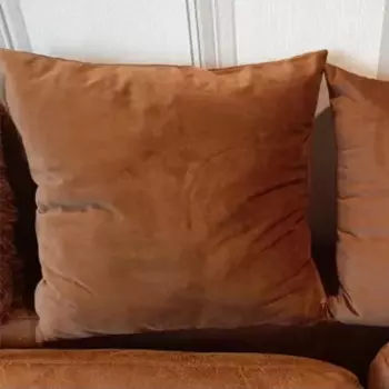 Бархатный чехол для подушки CANIRICA 45x45 см темно-коричневый