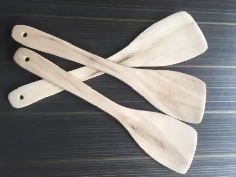 Деревянная кухонная лопатка HARKO