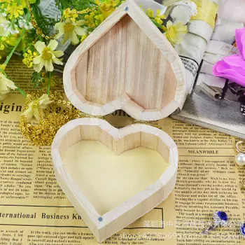 Деревянная шкатулка для эфирных масел