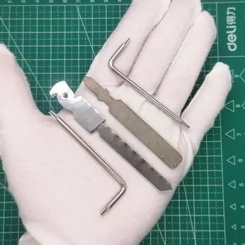 Держатель для пилы и напильника Leatherman ARC P4 из нержавеющей стали