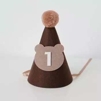 Детская шапка KAIGOTOQIGO коричневая с медведем