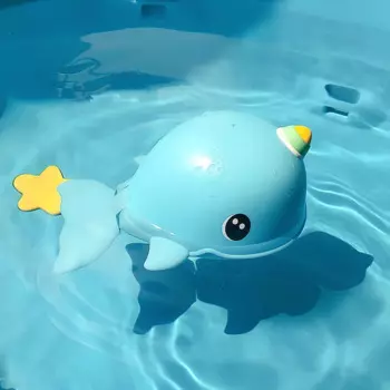 Детские летние игрушки для воды, заводные игрушки для купания, Кита, карпа, детские игрушки для душа, трясущийся звук, милый Нарвал