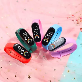 Детские многоцветные часы, светодиодные цифровые наручные часы для мальчиков и девочек, спортивные часы для активного отдыха, водонепроницаемые часы с отображением недели