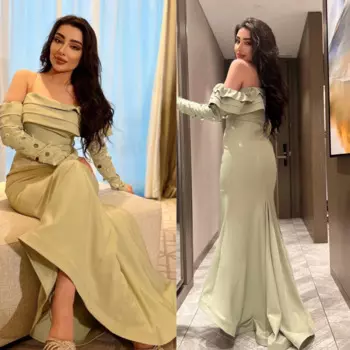 Длинное платье-Русалка с открытыми плечами и блестками