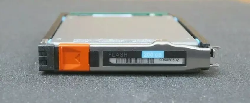 ДЛЯ EMC 200GB Flash SAS 2,5 "твердотельный накопитель SSD 005050502 V3-2S6F-200E