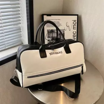 Дорожная сумка большой емкости на молнии из искусственной кожи, новинка 2024, высококачественная брендовая простая водонепроницаемая роскошная сумка для отдыха и отпуска