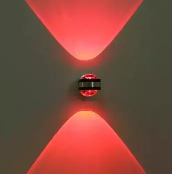 Двухсторонний настенный светильник WPOSTAR