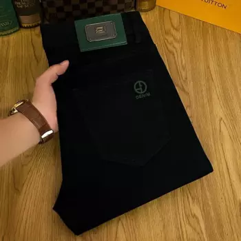 Джинсовые брюки мужские простые универсальные модные штаны с тиснением в виде букв Стрейчевые облегающие мужские брюки не быстро выцветают