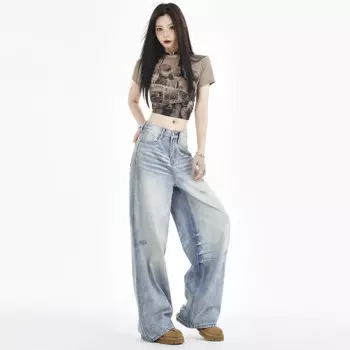Джинсы женские прямые в винтажном стиле