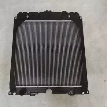 Радиатор системы охлаждения двигателя в сборе