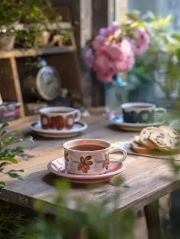 Европейские кружки, кофейная чашка, креативная керамическая чашка, чашки для послеобеденного чая, семейная небольшая чашка для воды, домашние аксессуары