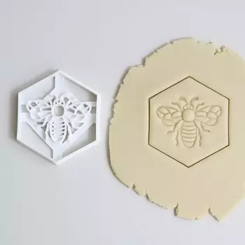 Форма для печенья пчела пластиковая