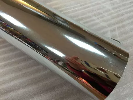 Гибкий хром! Серебристо-хромированная зеркальная виниловая наклейка для автомобиля с импортным клеем и растягивающейся пленкой. Виниловая наклейка с хромированным зеркалом.