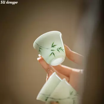 Зелёная керамическая чайная чашка OIMG