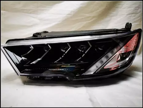 Фара в сборе Светодиодные дневные ходовые огни