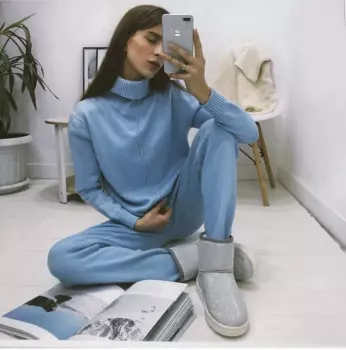 HLBCBG 2023 Стильный вязаный костюм, женский Повседневный однотонный комплект из двух предметов, свитер средней длины с высоким воротником + брюки, спортивный костюм, женские костюмы