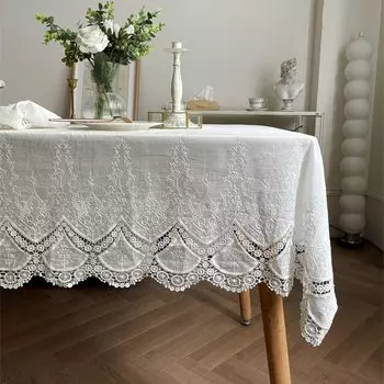 Хлопковая скатерть с вышивкой