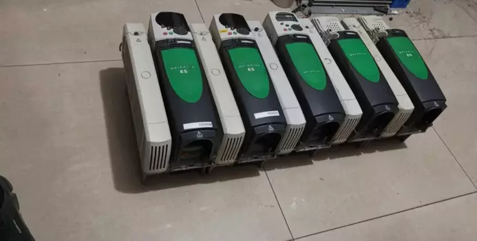 Инвертор SP2403