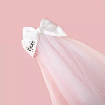 Искусственная вуаль с бантом для невесты