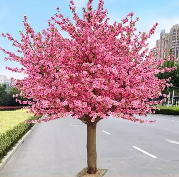 Искусственное дерево цветущей вишни