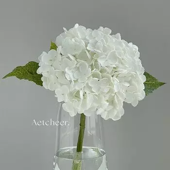 Искусственные цветы гортензии из шелка