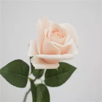 Искусственные розы из латекса Ellie