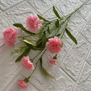 Искусственные шелковые гвоздики